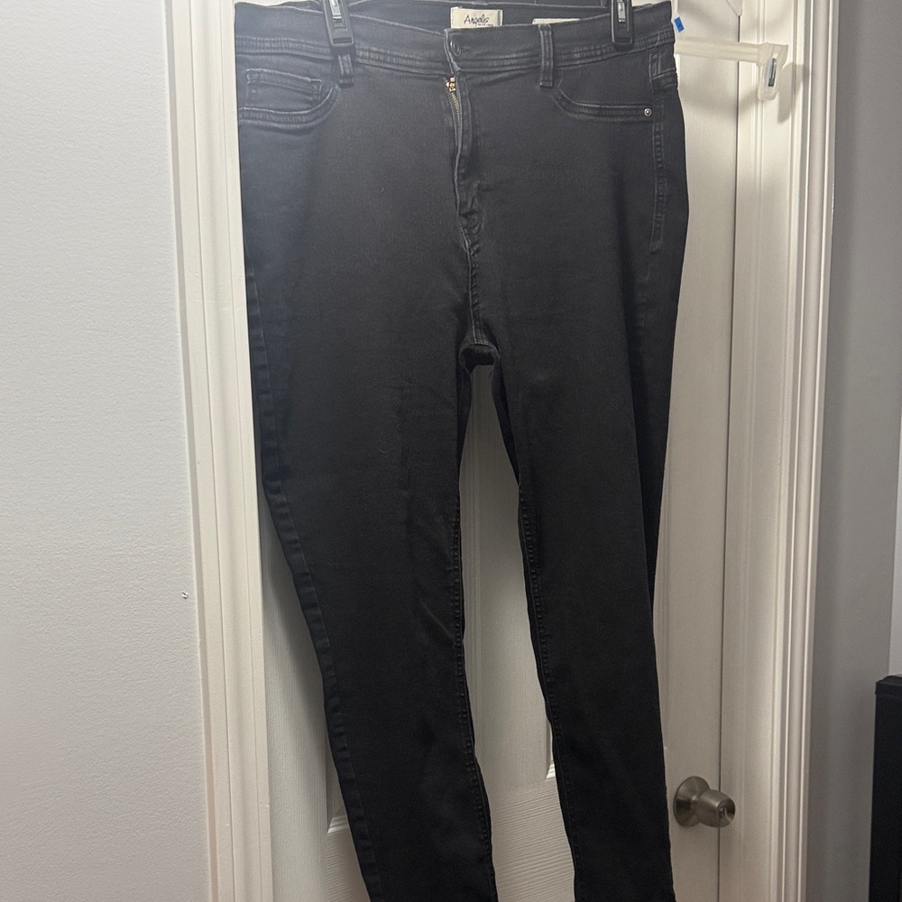 Women's Black Jeggings